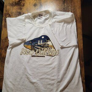 New Orleans, Louisiana Steam Boat VTG 90’s. Men’s L.